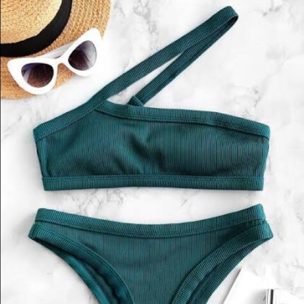 Brand new Zaful swimsuit